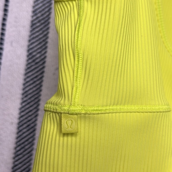 Lululemon Power Pivot Tank Top - Picture 4 of 8